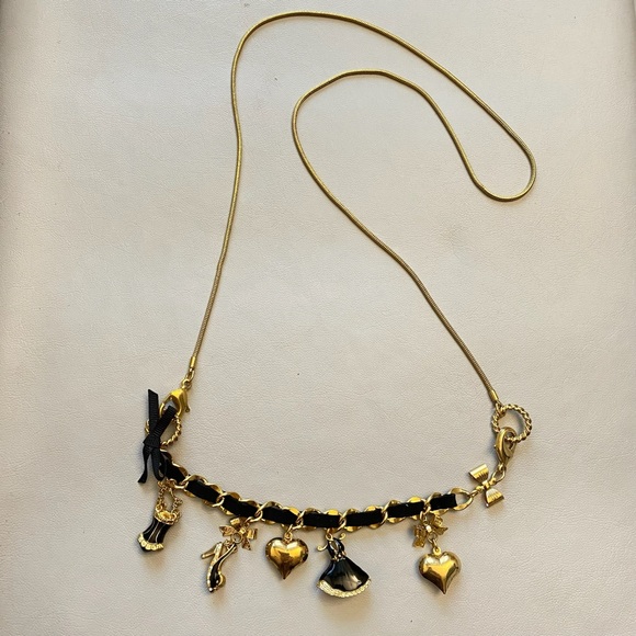Betsey Johnson Gold Tone Black Multi Charms Necklace NWOT - Picture 9 of 13